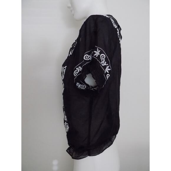 Cache embroidered blouse black shirt short sleeve silk blend size Medium - Picture 5 of 9